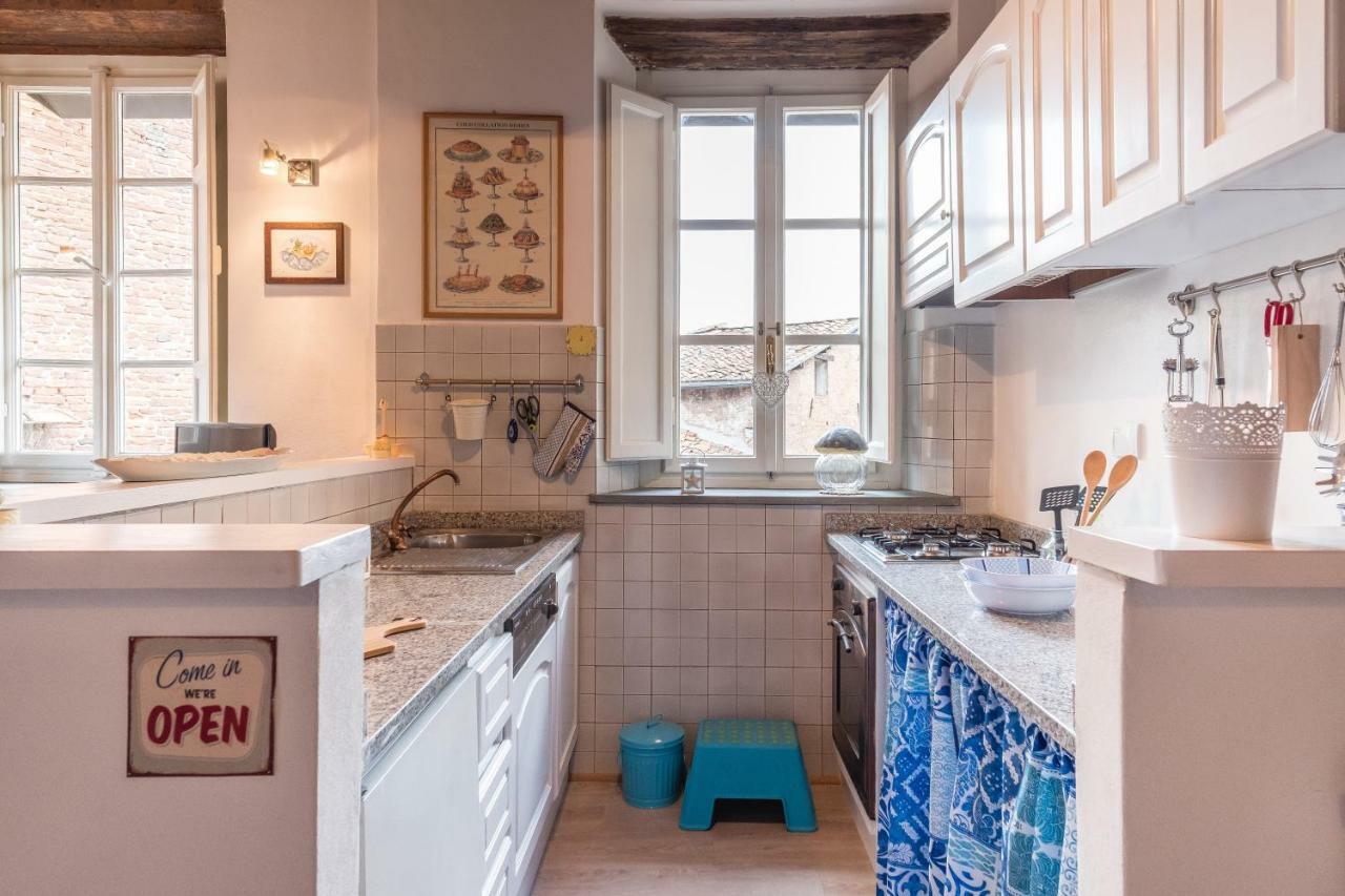 דירות לוקה Rise And Smile Charming Penthouse מראה חיצוני תמונה